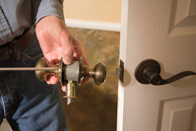 Security Lock Service