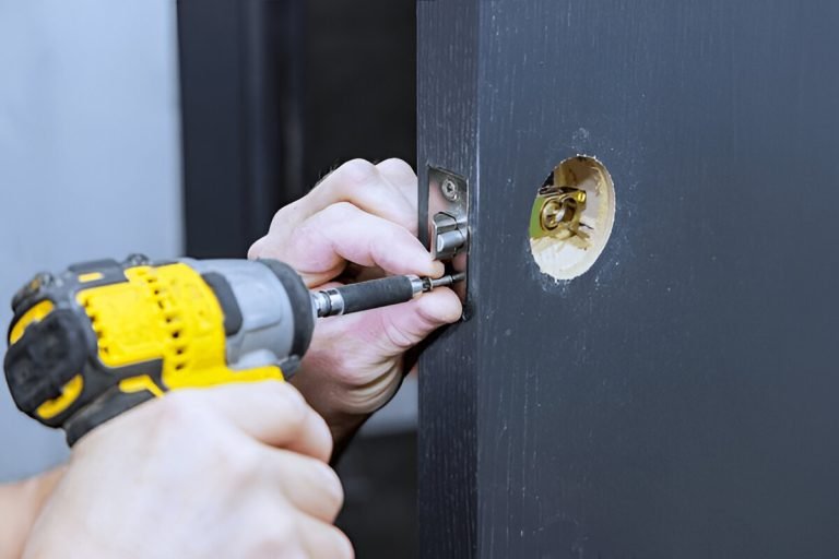 Domestic Locksmith