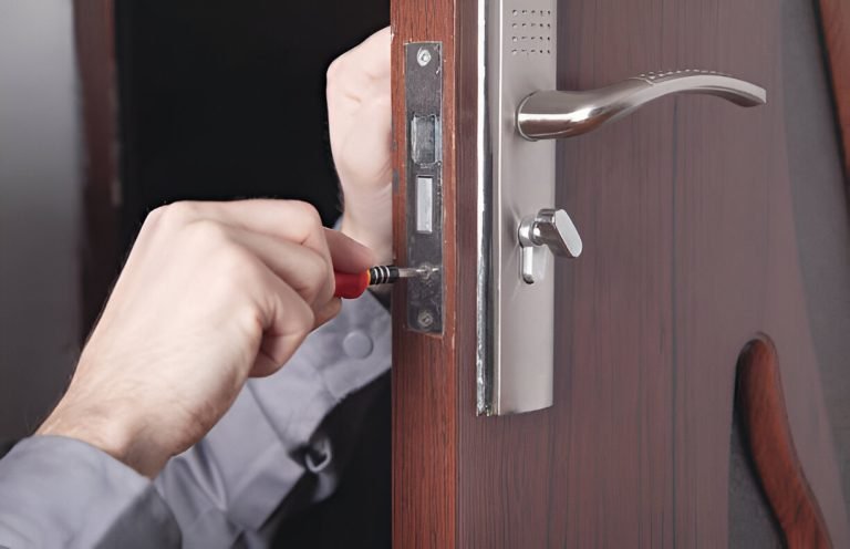 Locksmith City